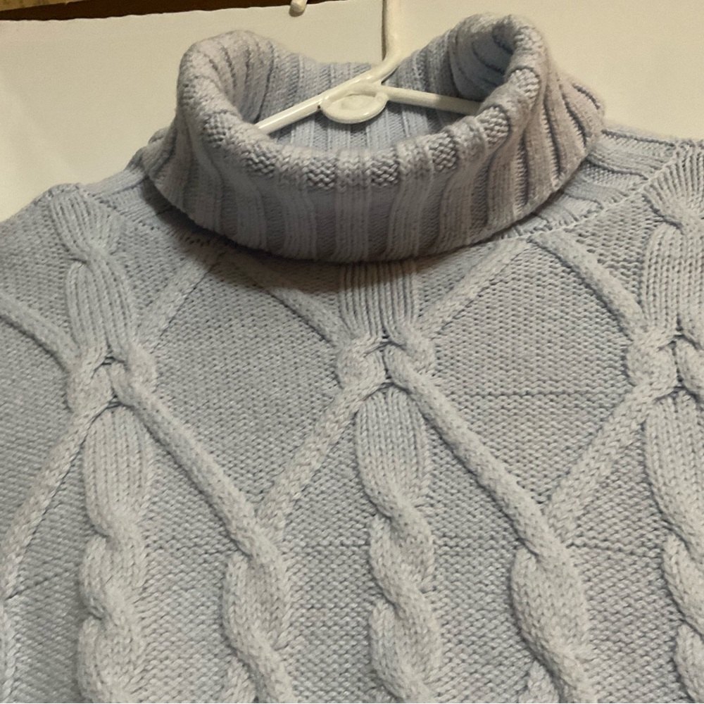 Hollister: Baby blue turtle neck extra small sweater with little Hollister tag . - Picture 3 of 7